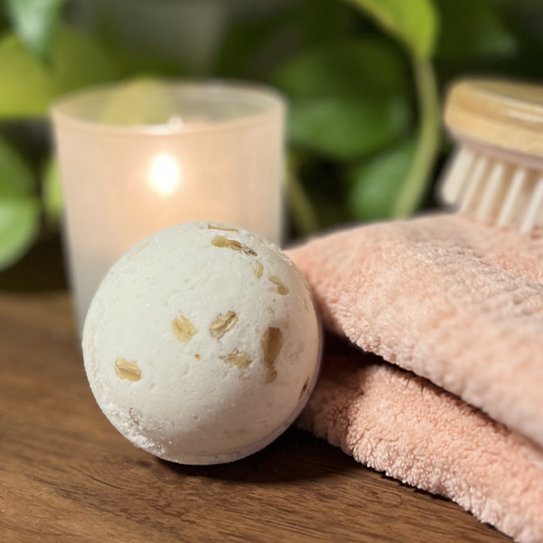 Honey Oat Milk Bath Bomb